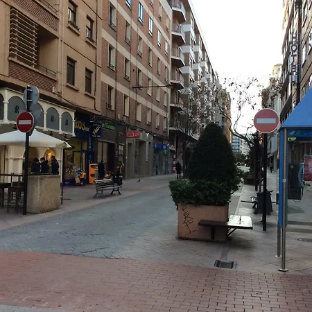 Dres Castroviejo Peatonal Apartment Logrono Exterior photo